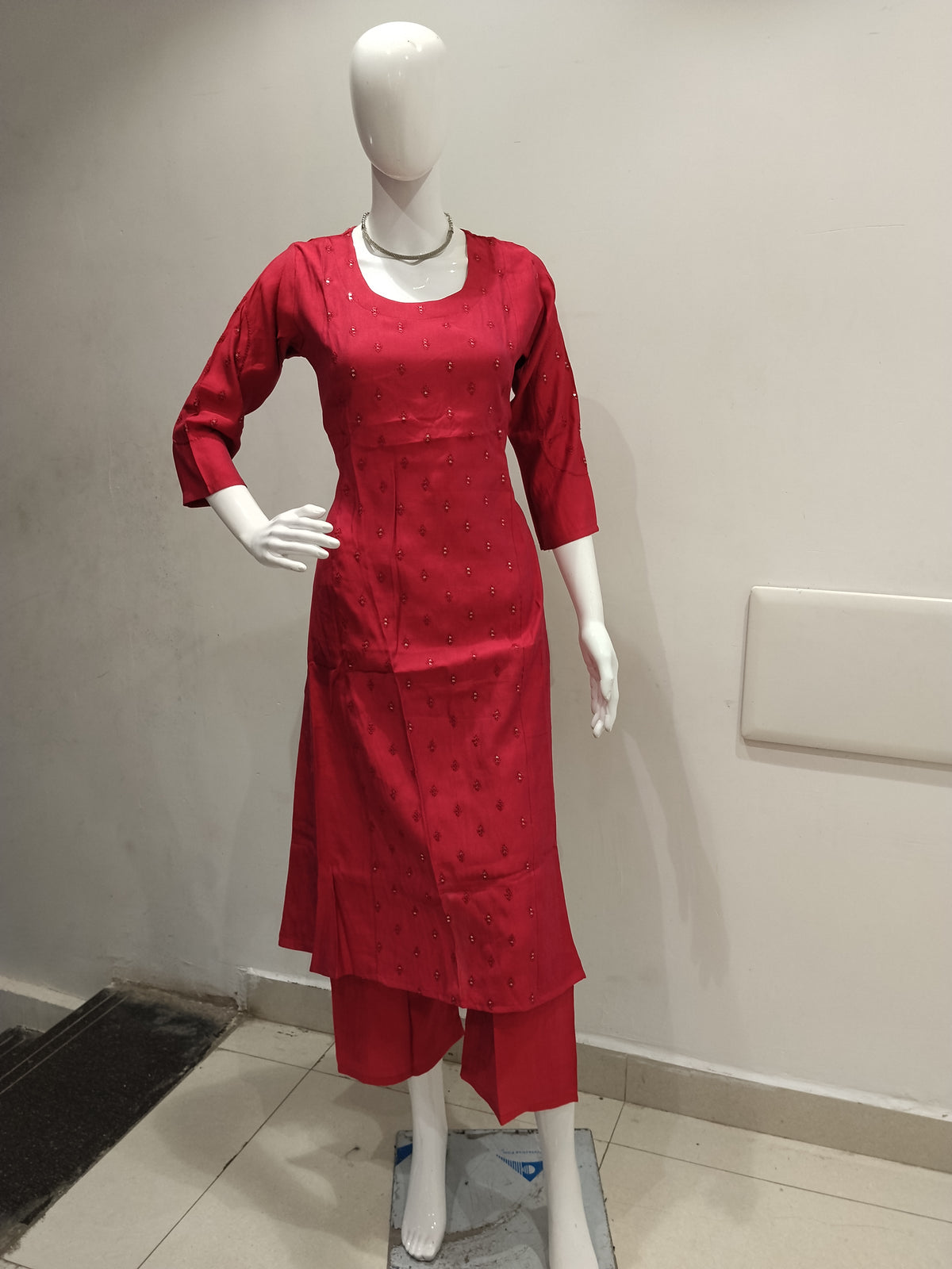 Embroidered 2 Piece Set