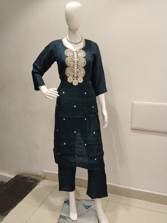 Embroidered 2 Piece Set