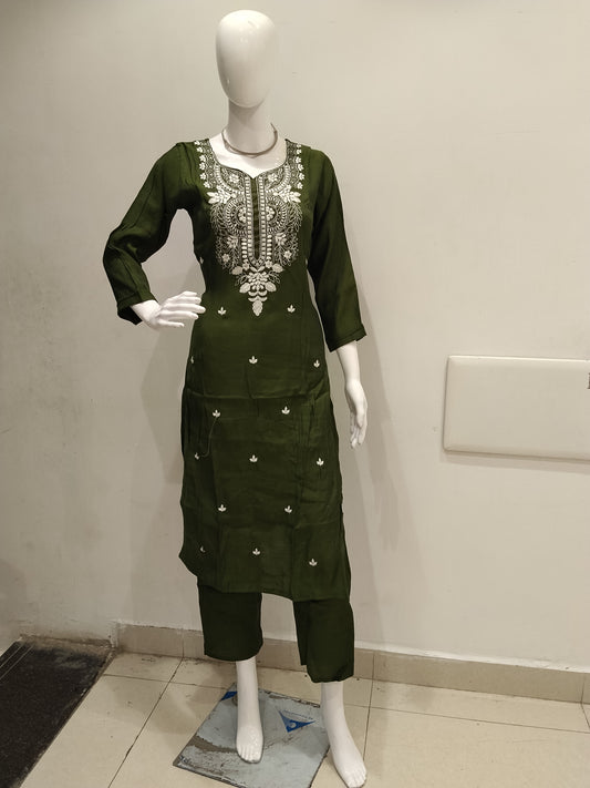 Embroidered 2 PIece set