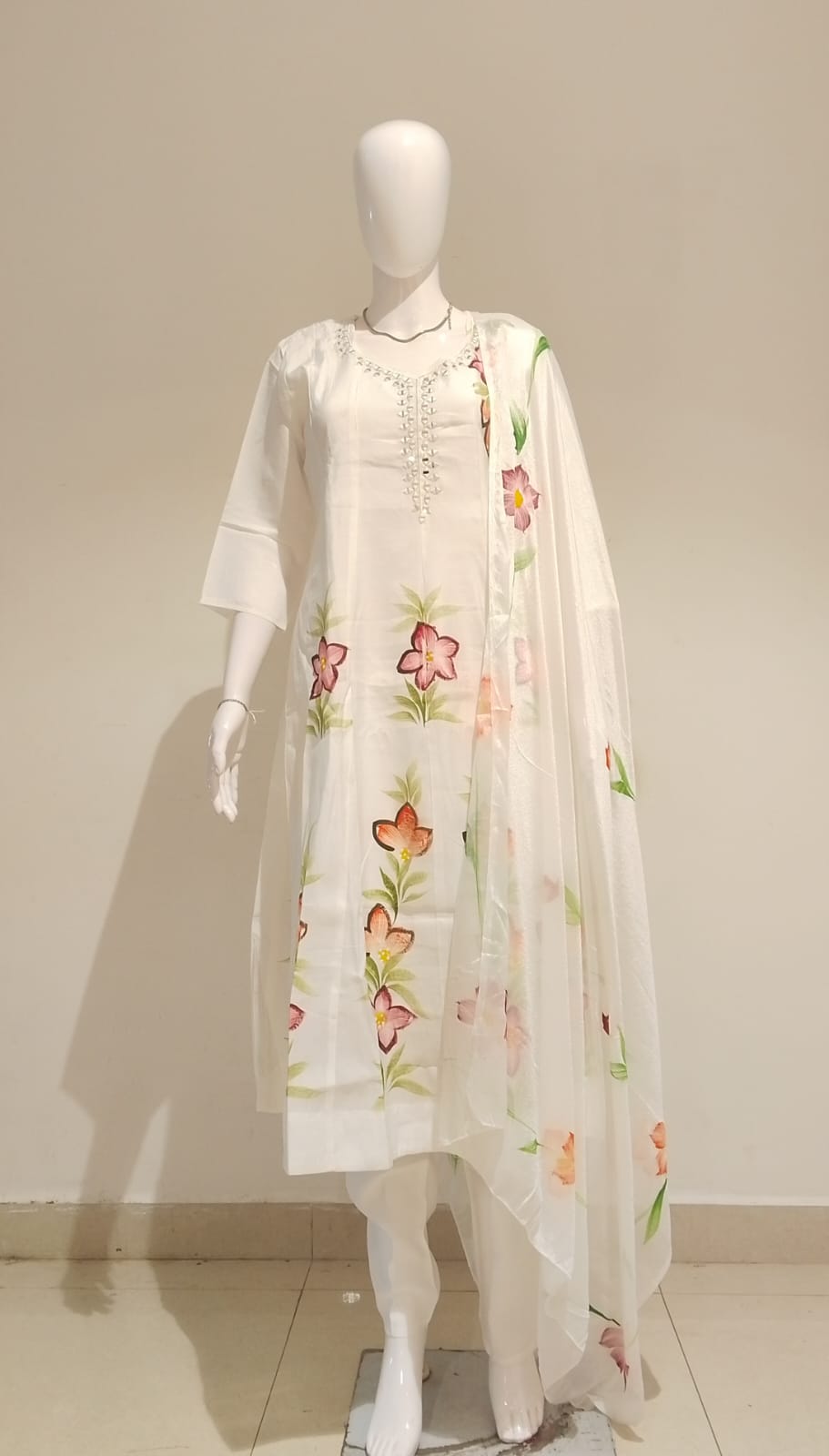 White hand-painted floral suit set original